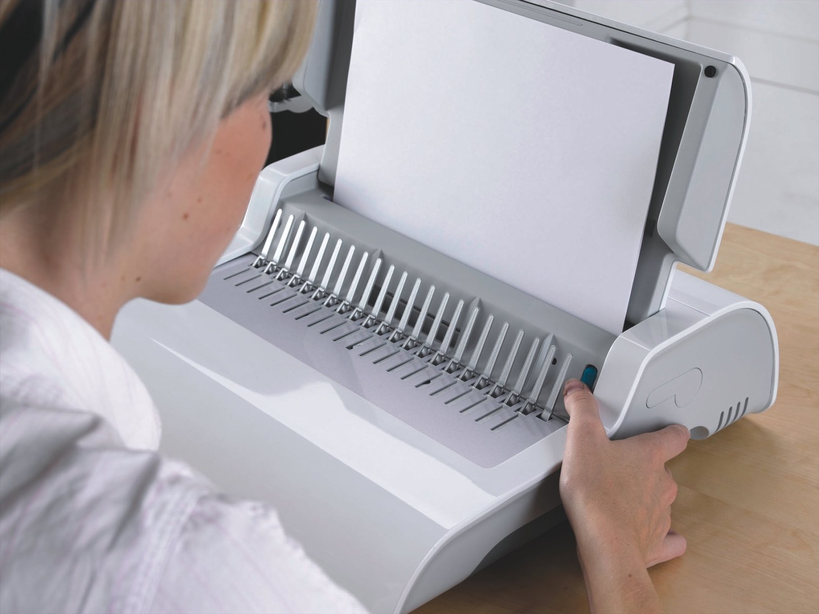 fellowes-pulsar-e-300-plastikbindeger-t-elektrisch-300-blatt image 5
