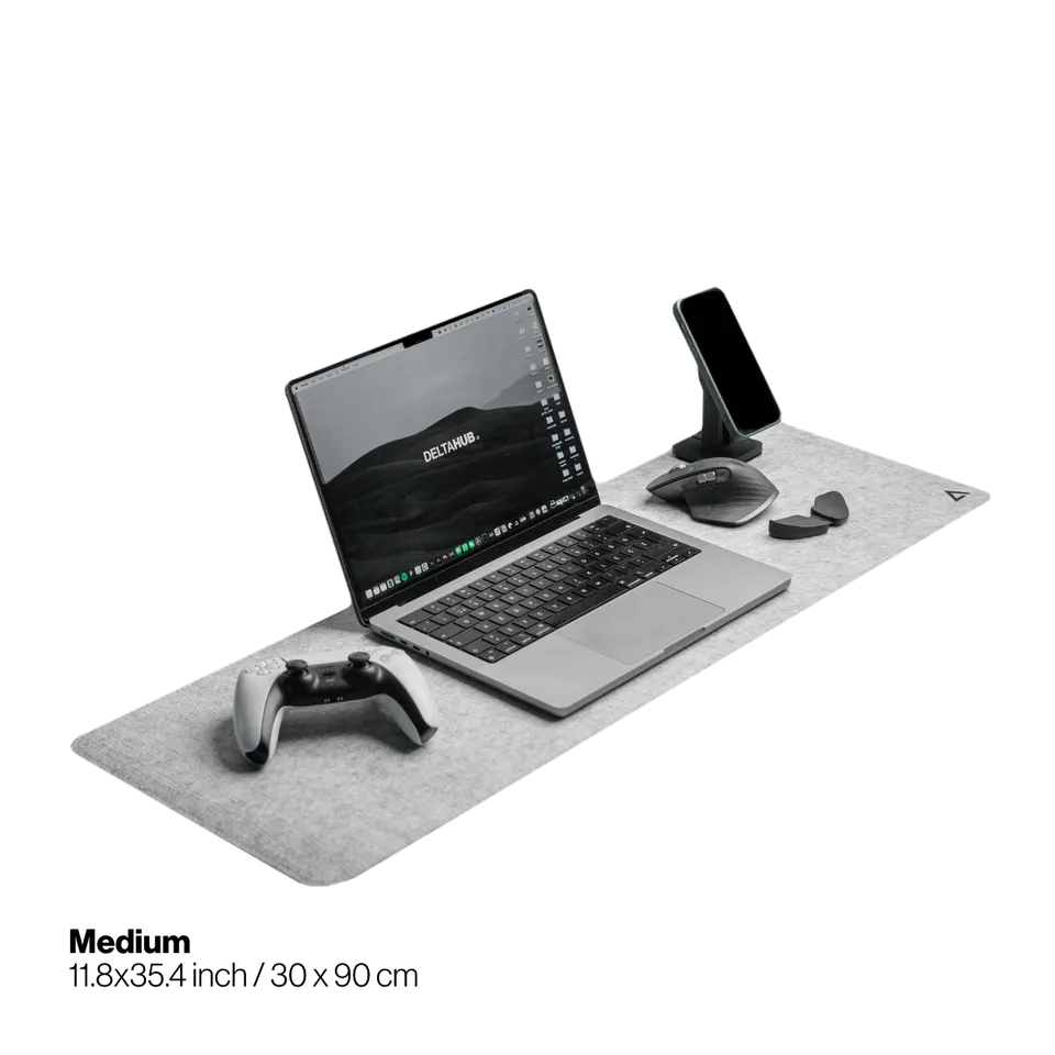 deltahub-minimalistic-desk-mat-filzmatte-small-dunkelgrau-gem-tlich image 1